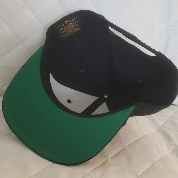 NWT  Tweed Brand Yupoong Mens Snapback Hat Black - Picture 6 of 7